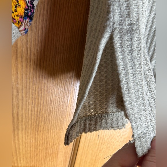 Umgee Top - Picture 3 of 9